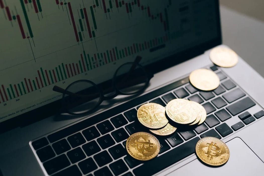 integrating blockchain-based identity verification in fintech apps