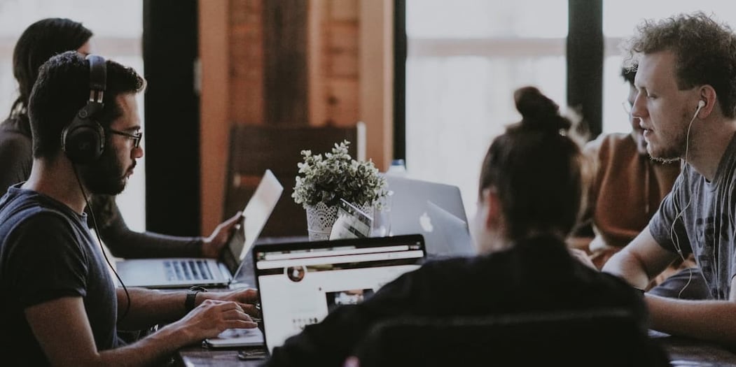 how to grow startup with the right offshore software development team