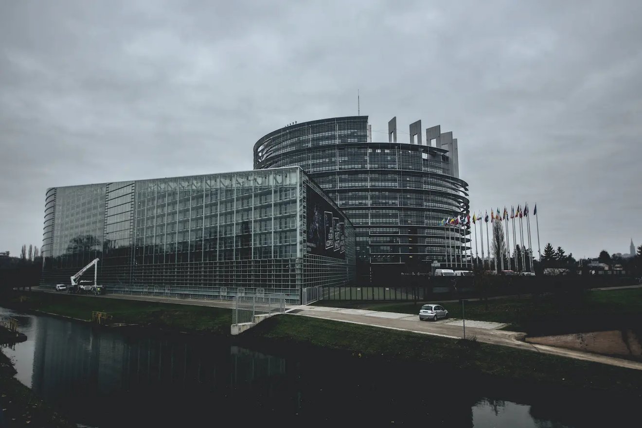 what is psd2, and how does it affect the fintech industry?