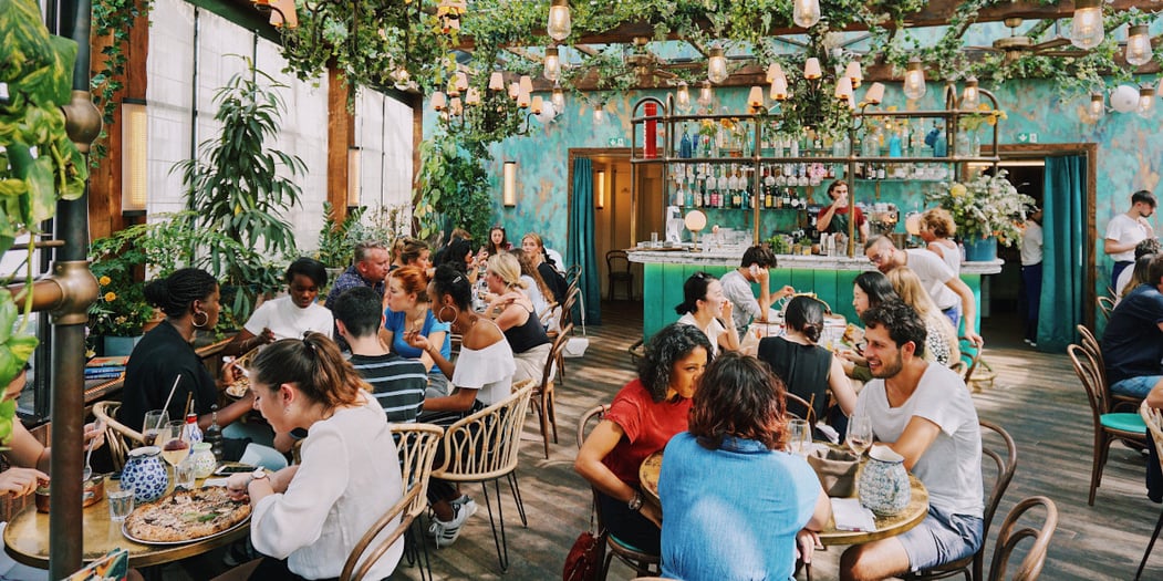 7 benefits of having your own custom restaurant management software in 2025